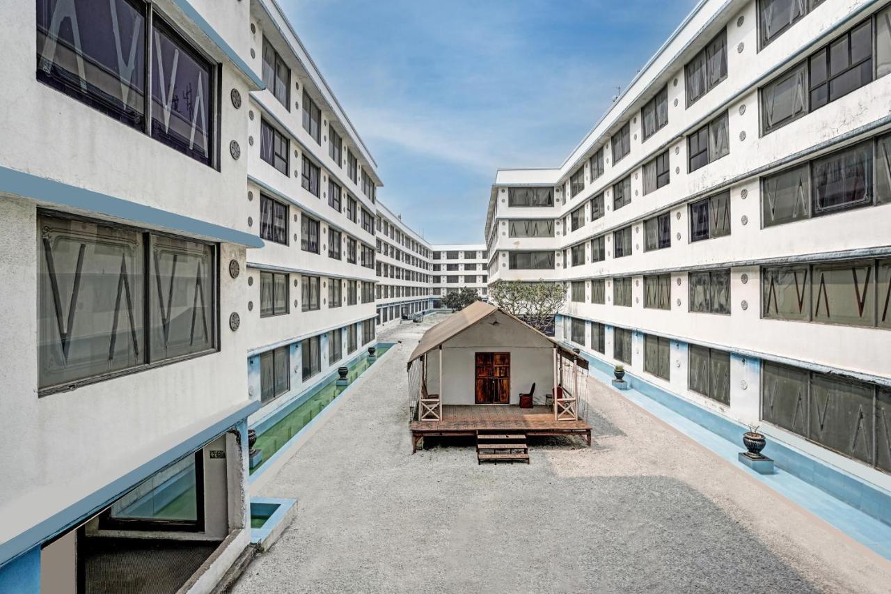 Townhouse 809 Royal Palms Hotel - Rose Collection Bombaj Exteriér fotografie